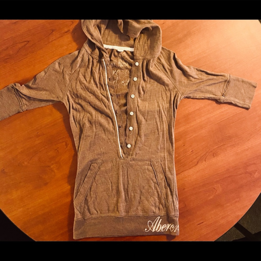 Abercrombie & Fitch Women’s Top. NWOT.